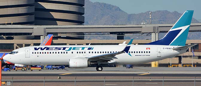 WestJet Boeing 737-8CT C-FBWI, Phoenix Sky Harbor, January 17, 2016